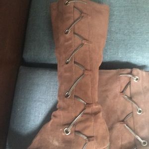Women’s boots